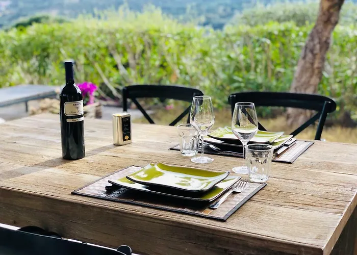 Domaine Maxime Park شقة